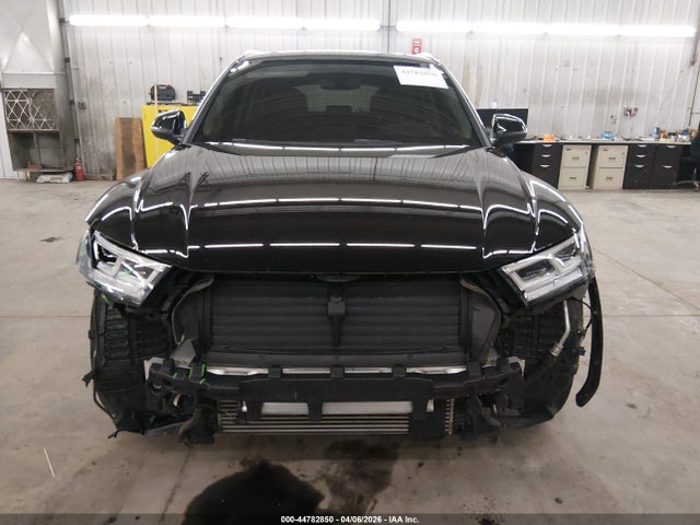 Продаж на аукціоні авто 2018 Audi Q5 2.0t Premium/2.0t Tech Premium, vin: WA1CNAFY5J2122113, номер лоту: 44782850