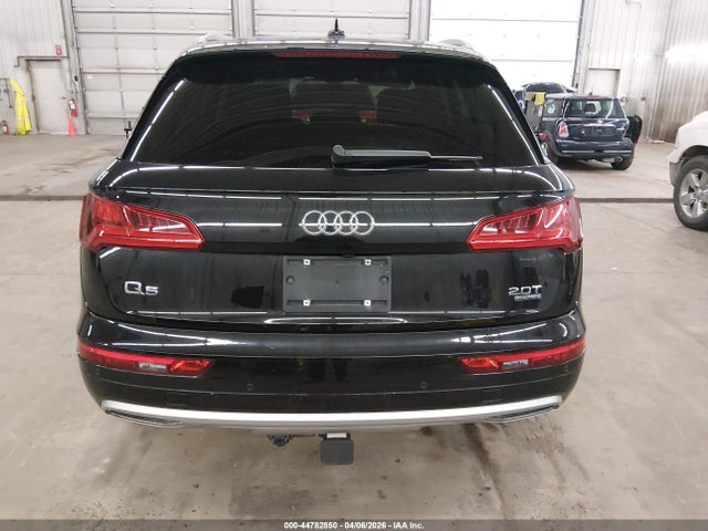 Продаж на аукціоні авто 2018 Audi Q5 2.0t Premium/2.0t Tech Premium, vin: WA1CNAFY5J2122113, номер лоту: 44782850