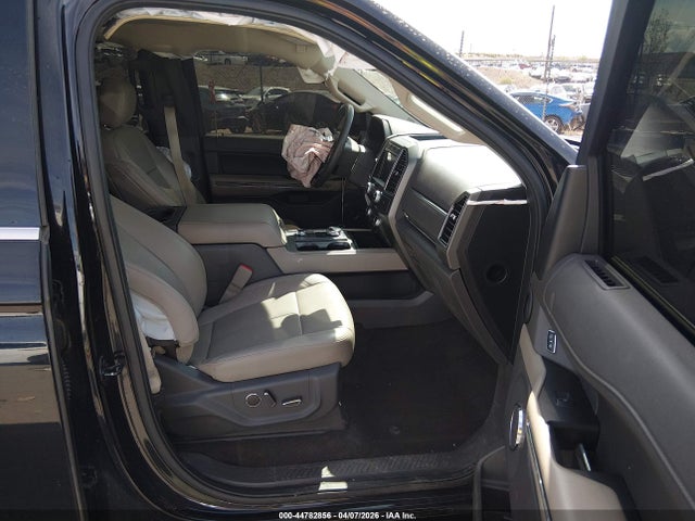 2019 Ford Expedition Xlt მანქანა იყიდება აუქციონზე, vin: 1FMJU1JT3KEA17304, აუქციონის ნომერი: 44782856