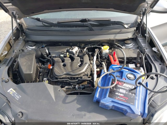 2019 Jeep Cherokee Latitude 4x4 მანქანა იყიდება აუქციონზე, vin: 1C4PJMCX1KD168222, აუქციონის ნომერი: 44782877