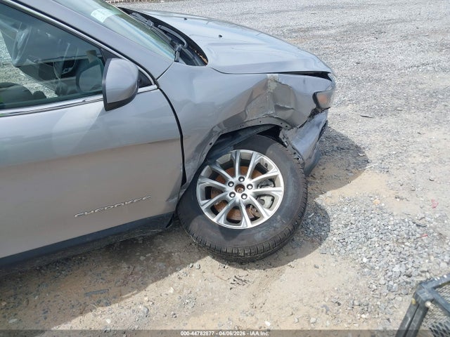 2019 Jeep Cherokee Latitude 4x4 მანქანა იყიდება აუქციონზე, vin: 1C4PJMCX1KD168222, აუქციონის ნომერი: 44782877
