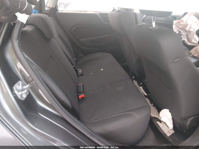 44782889 :رقم المزاد ، 3FADP4BJ5JM124084 vin ، 2018 Ford Fiesta Se مزاد بيع