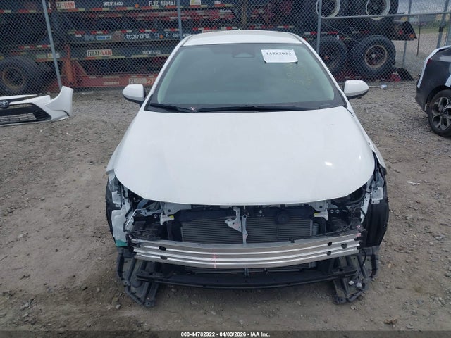 5YFB4MDE0RP170212 Toyota COROLLA LE