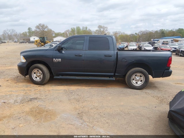 Aukcja sprzedaży 2020 Ram 1500 Classic Tradesman  4x4 5'7 Box, vin: 3C6RR7KG1LG140436, numer aukcji: 44782973