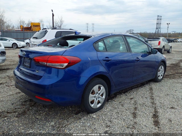 44782991 :رقم المزاد ، 3KPFK4A79JE178022 vin ، 2018 Kia Forte Lx مزاد بيع