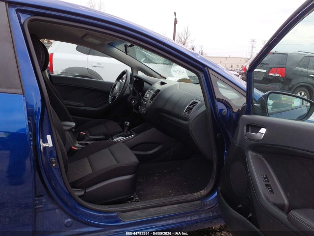 44782991 :رقم المزاد ، 3KPFK4A79JE178022 vin ، 2018 Kia Forte Lx مزاد بيع