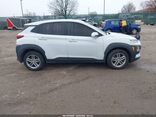 KM8K1CAA2MU651168 Hyundai Kona Se