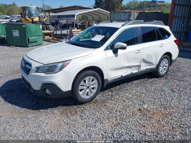 Subaru Outback 2.5i Premium 2018 4S4BSAFC2J3239426 Image 2