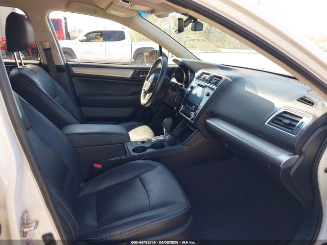 Subaru Outback 2.5i Premium 2018 4S4BSAFC2J3239426 Image 5
