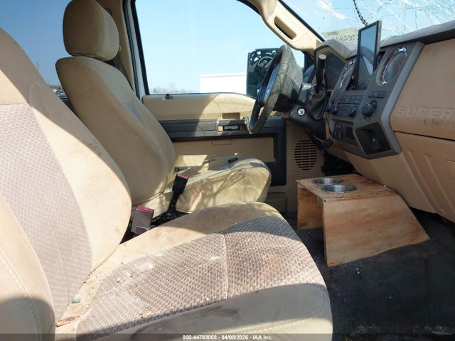 44783008 :رقم المزاد ، 1FT7W2BT7CEA11004 vin ، 2012 Ford F-250 Xlt مزاد بيع