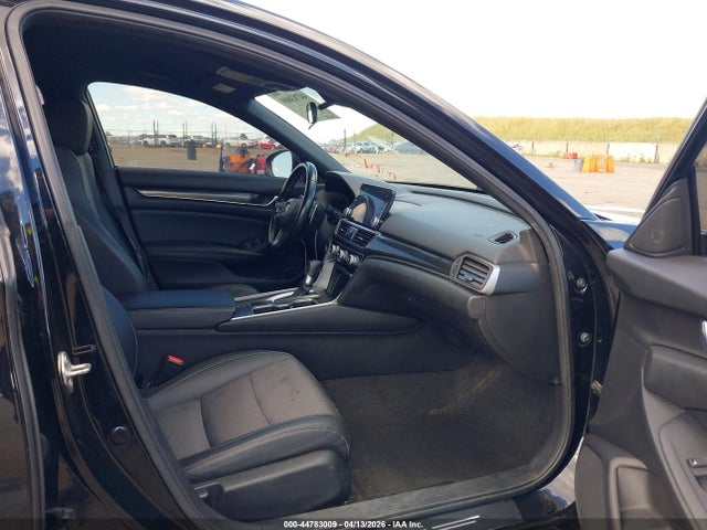 1HGCV1F36LA137711 Honda Accord Sport