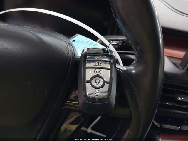 2020 LINCOLN AVIATOR 5LM5J7XC5LGL17918 Photo 10