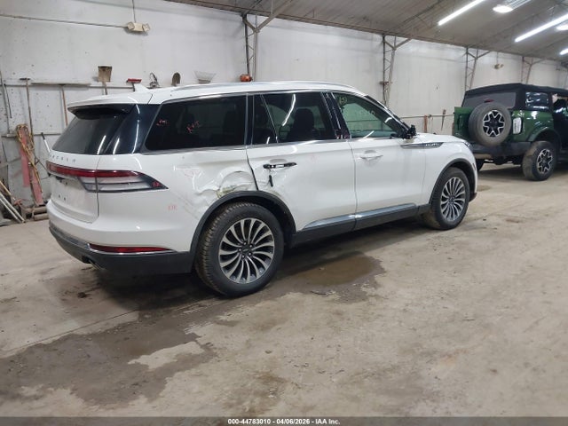 2020 LINCOLN AVIATOR 5LM5J7XC5LGL17918 Photo 3