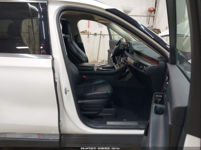 2020 LINCOLN AVIATOR 5LM5J7XC5LGL17918 Photo 4