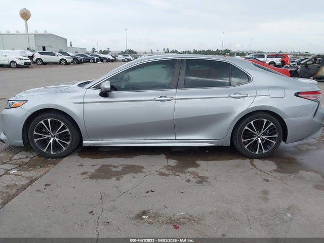 2019 Toyota Camry Se მანქანა იყიდება აუქციონზე, vin: 4T1B11HK9KU207477, აუქციონის ნომერი: 44783033