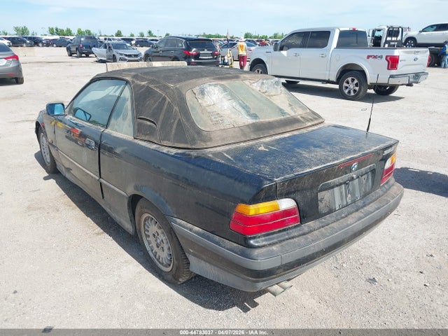 1995 BMW 325 WBABJ6324SJD39959 Photo 2