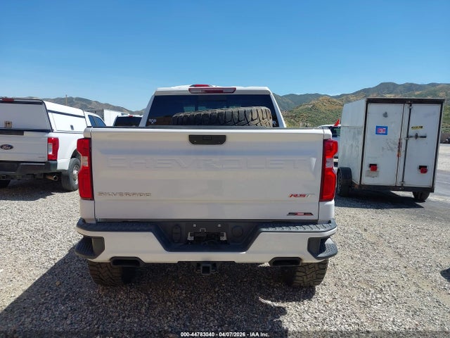 3GCUYEELXLG303104 Chevrolet Silverado 1500