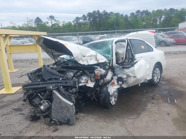 Aukcja sprzedaży 2015 Volkswagen Passat 1.8t Wolfsburg Edition, vin: 1VWAS7A34FC027982, numer aukcji: 44783042