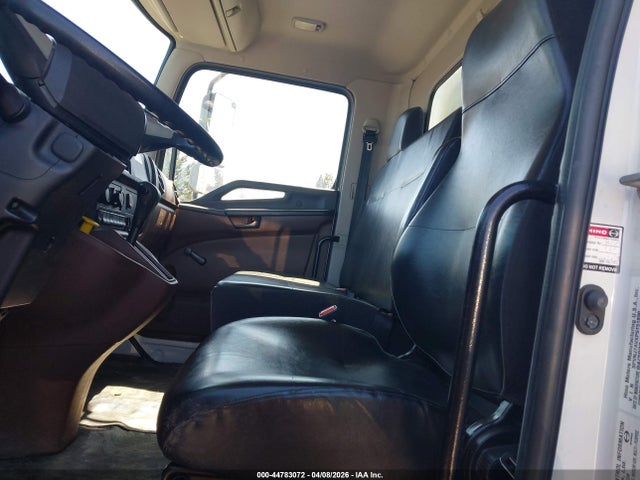 Продажа на аукционе авто 2023 Hino Hino L6, vin: 5PVNJ7AVXP5T51890, номер лота: 44783072