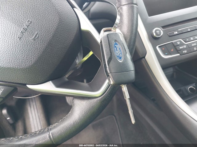 3FA6P0HD9GR113586 Ford FUSION SE