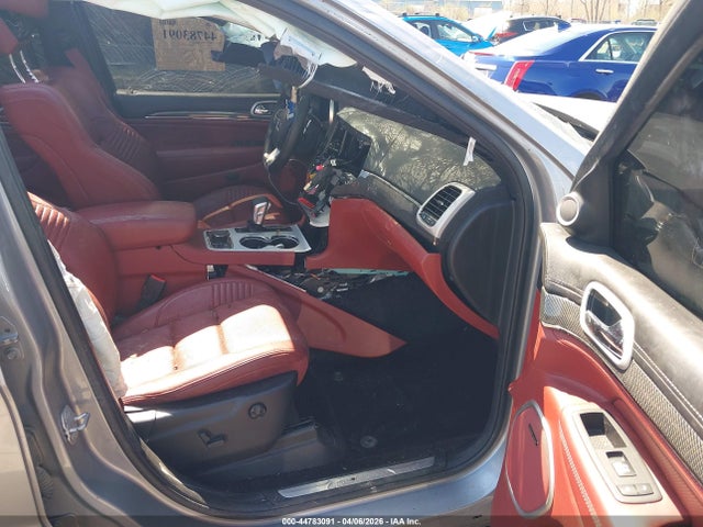 44783091 :رقم المزاد ، 1C4RJFN9XJC275938 vin ، 2018 Jeep Grand Cherokee Trackhawk 4x4 مزاد بيع
