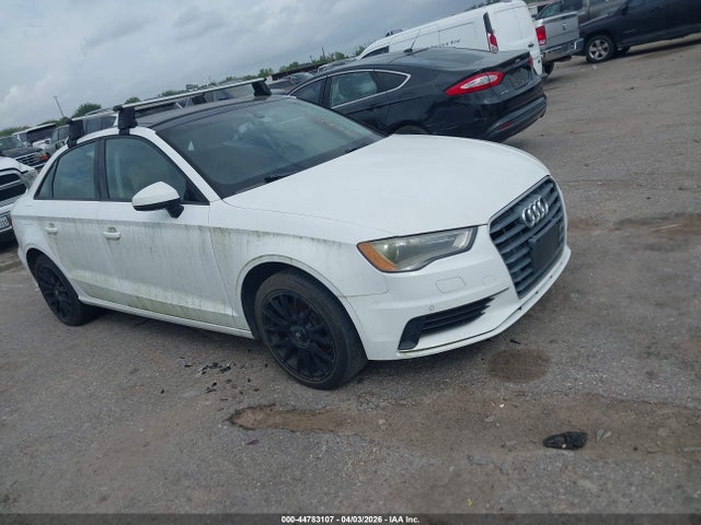 2016 AUDI A3 WAUA7GFF8G1054376