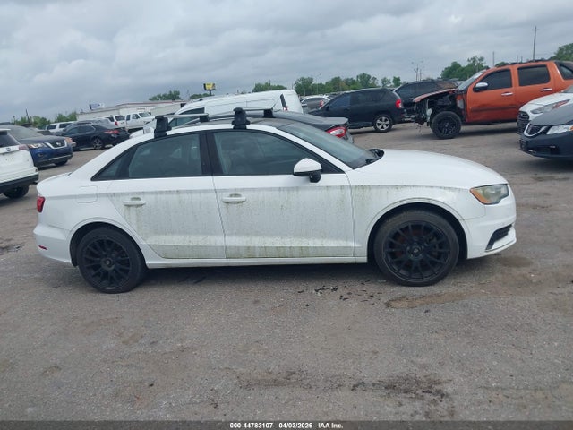 Aukcja sprzedaży 2016 Audi A3 1.8t Premium, vin: WAUA7GFF8G1054376, numer aukcji: 44783107