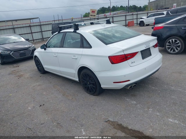 2016 AUDI A3 WAUA7GFF8G1054376 Photo 2
