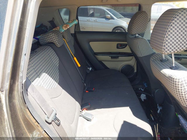 44783117 :رقم المزاد ، KNDJT2A24A7192748 vin ، 2010 Kia Soul ! مزاد بيع
