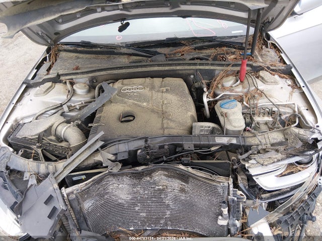 2015 Audi A4 2.0t Premium მანქანა იყიდება აუქციონზე, vin: WAUBFAFL4FN041044, აუქციონის ნომერი: 44783131