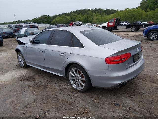 2015 Audi A4 2.0t Premium მანქანა იყიდება აუქციონზე, vin: WAUBFAFL4FN041044, აუქციონის ნომერი: 44783131