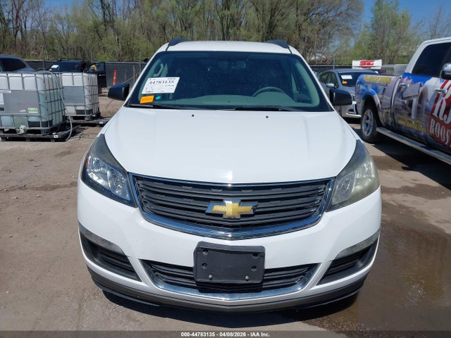 Aukcja sprzedaży 2017 Chevrolet Traverse Ls, vin: 1GNKVFEDXHJ243062, numer aukcji: 44783135
