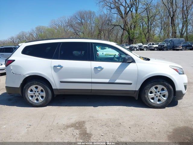 Aukcja sprzedaży 2017 Chevrolet Traverse Ls, vin: 1GNKVFEDXHJ243062, numer aukcji: 44783135