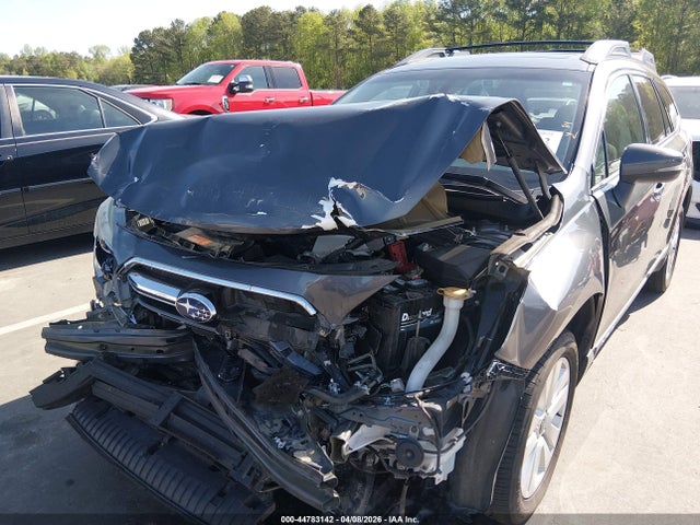 2018 Subaru Outback 2.5i Premium მანქანა იყიდება აუქციონზე, vin: 4S4BSAHC7J3356030, აუქციონის ნომერი: 44783142