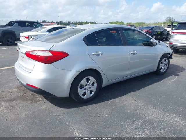 Продажа на аукционе авто 2016 Kia Forte Lx, vin: KNAFK4A63G5467728, номер лота: 44783165