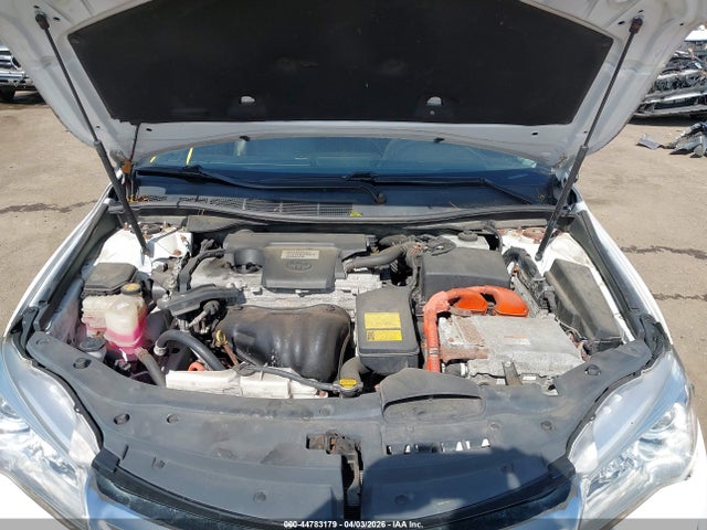 44783179 :رقم المزاد ، 4T1BD1FK9FU147216 vin ، 2015 Toyota Camry Hybrid Le مزاد بيع