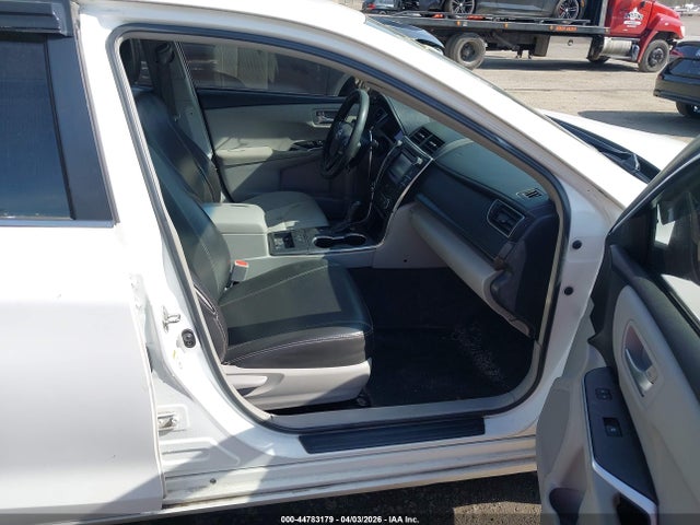 44783179 :رقم المزاد ، 4T1BD1FK9FU147216 vin ، 2015 Toyota Camry Hybrid Le مزاد بيع
