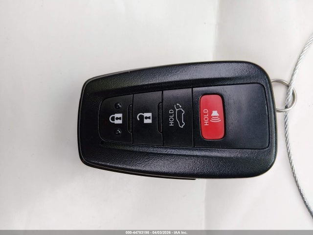 44783198 :رقم المزاد ، 5TDFARAHXMS011686 vin ، 2021 Toyota Highlander Hybrid Platinum مزاد بيع