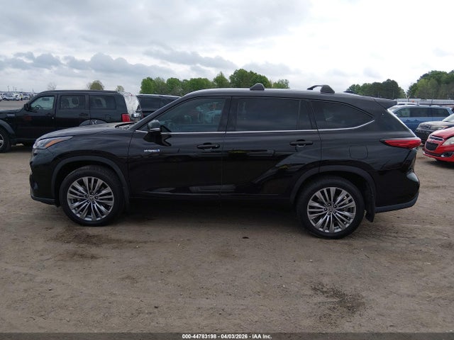 44783198 :رقم المزاد ، 5TDFARAHXMS011686 vin ، 2021 Toyota Highlander Hybrid Platinum مزاد بيع