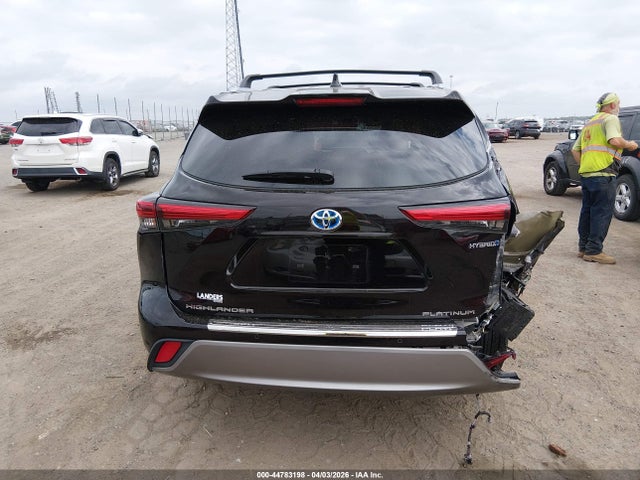 44783198 :رقم المزاد ، 5TDFARAHXMS011686 vin ، 2021 Toyota Highlander Hybrid Platinum مزاد بيع