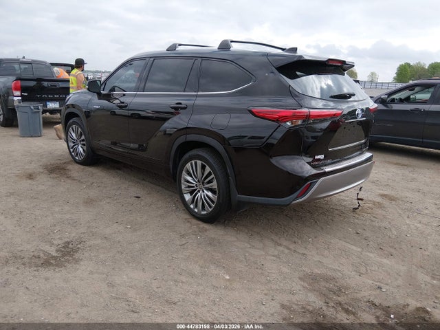 44783198 :رقم المزاد ، 5TDFARAHXMS011686 vin ، 2021 Toyota Highlander Hybrid Platinum مزاد بيع