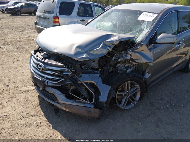 Продаж на аукціоні авто 2017 Hyundai Santa Fe Sport 2.4l, vin: 5XYZTDLB1HG402568, номер лоту: 44783213