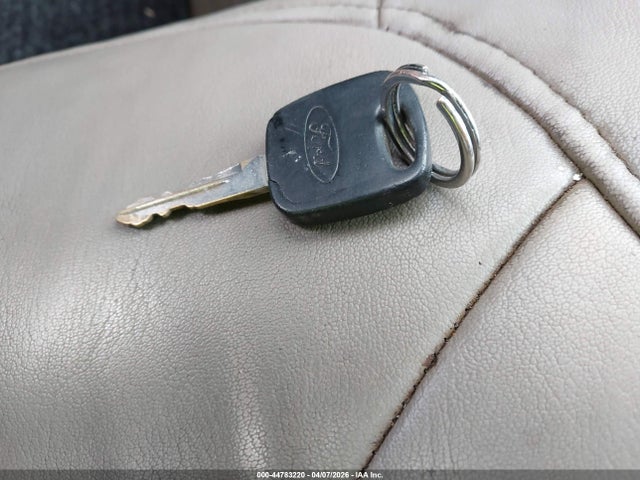 Продаж на аукціоні авто 2000 Mercury Grand Marquis Ls, vin: 2MEFM75W3YX673008, номер лоту: 44783220