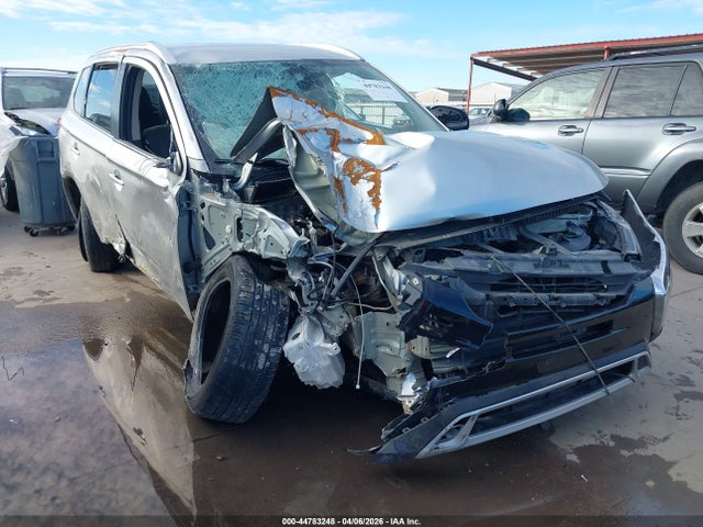 44783248 :رقم المزاد ، JA4AZ3A34LZ017947 vin ، 2020 Mitsubishi Outlander Sel 2.4 S-awc مزاد بيع