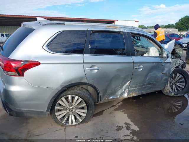 44783248 :رقم المزاد ، JA4AZ3A34LZ017947 vin ، 2020 Mitsubishi Outlander Sel 2.4 S-awc مزاد بيع