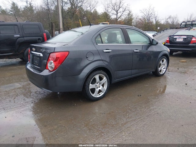 2012 CHEVROLET SONIC 1G1JF5SH1C4170960 Photo 3
