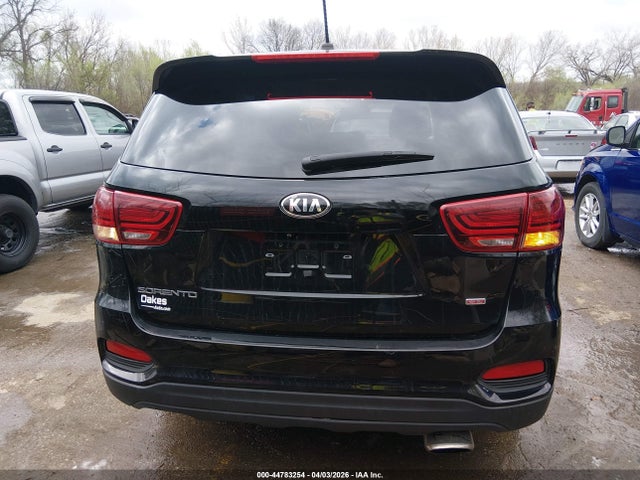 Auction sale of the 2020 Kia Sorento 2.4l L, vin: 5XYPG4A33LG656685, lot number: 44783254