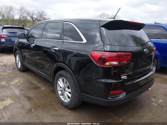Auction sale of the 2020 Kia Sorento 2.4l L, vin: 5XYPG4A33LG656685, lot number: 44783254