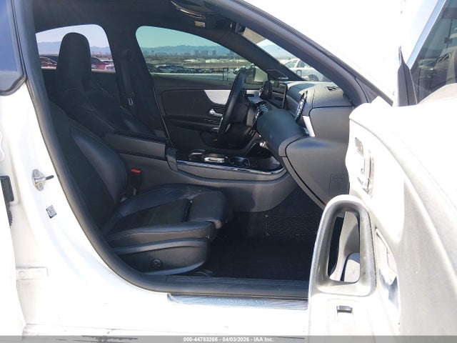 WDD5J4GB9LN062060 Mercedes-Benz CLA 250