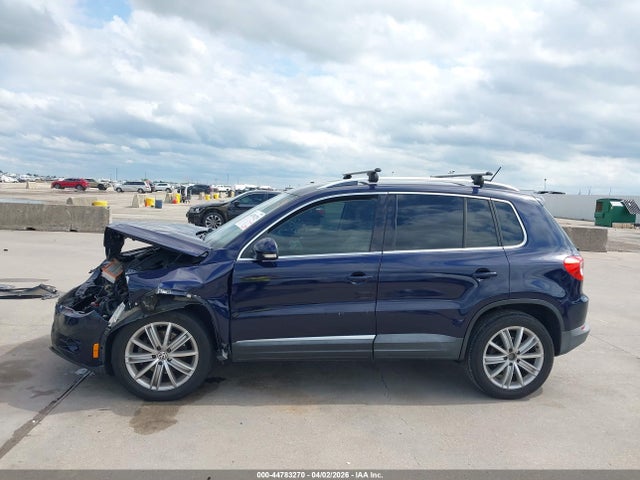 44783270 :رقم المزاد ، WVGAV7AX6BW000106 vin ، 2011 Volkswagen Tiguan Se مزاد بيع